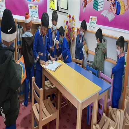 بازدید از بخش کودک به مناسبت هفته ی کتاب
